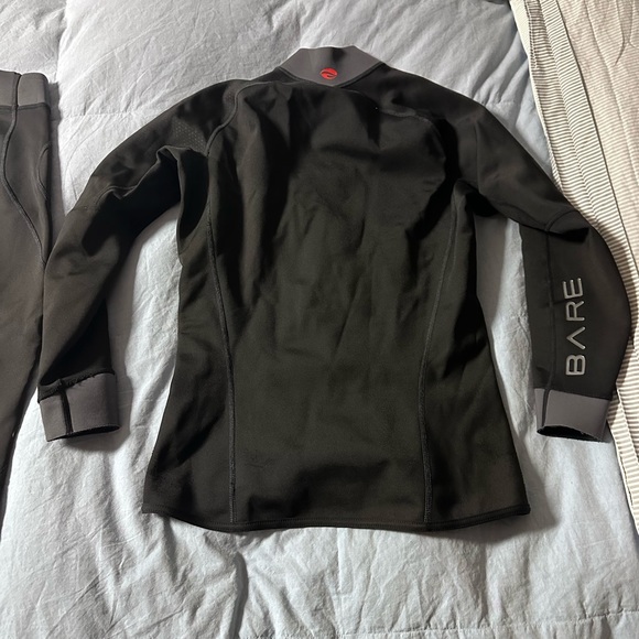 Bare Exowear Wetsuit - Picture 3 of 7